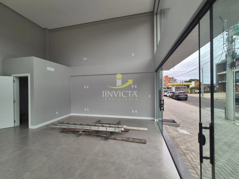 Loja para locação anual no bairro Girassol, excelente ponto comercial.: 6ª foto da galeria de imagens do imóvel