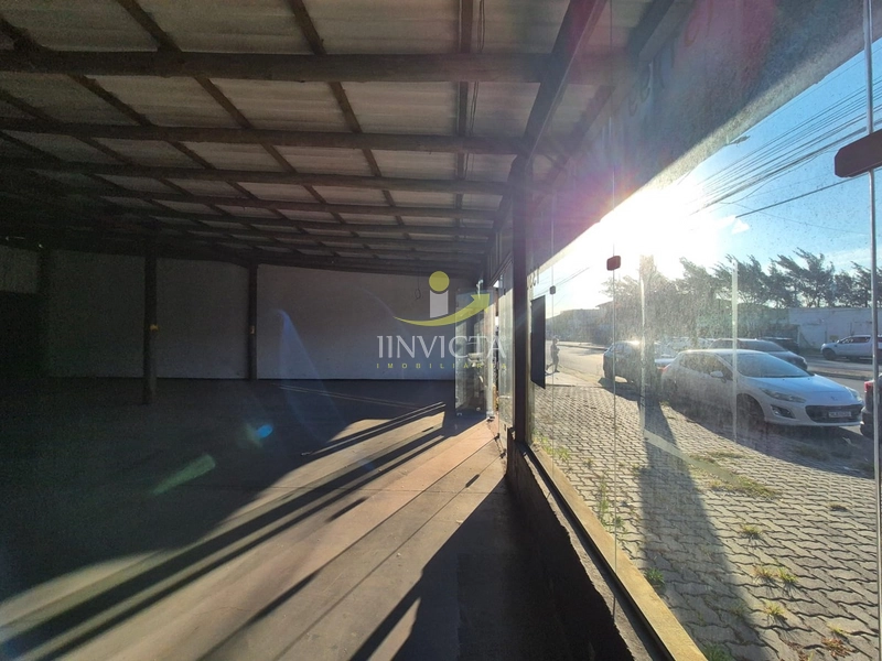 Loja disponível para locação anual.: 6ª foto da galeria de imagens do imóvel