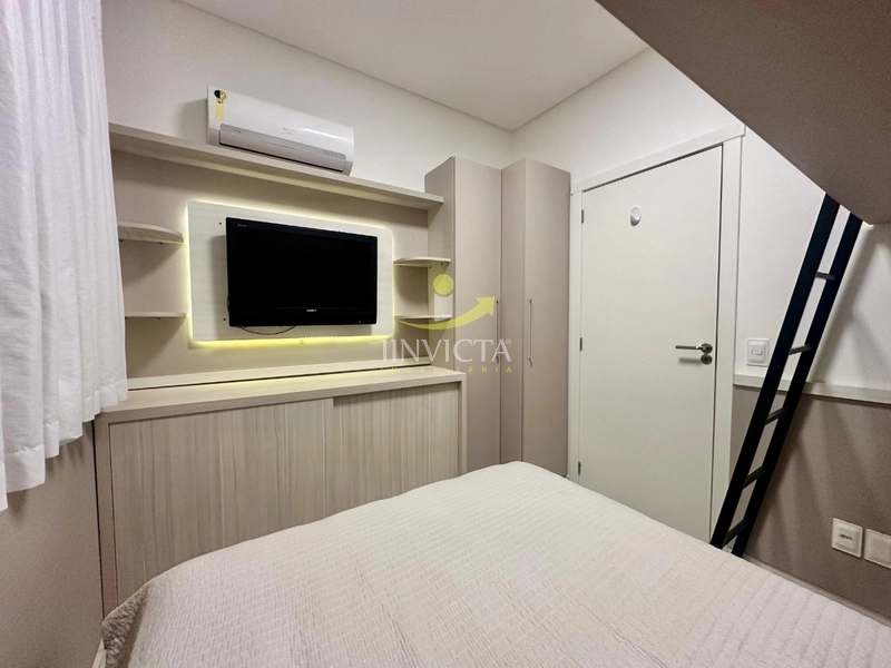 NAVEGANTES! JUNTO A AV. UBIRAJARA! MOBILIADO!: 26ª foto da galeria de imagens do imóvel