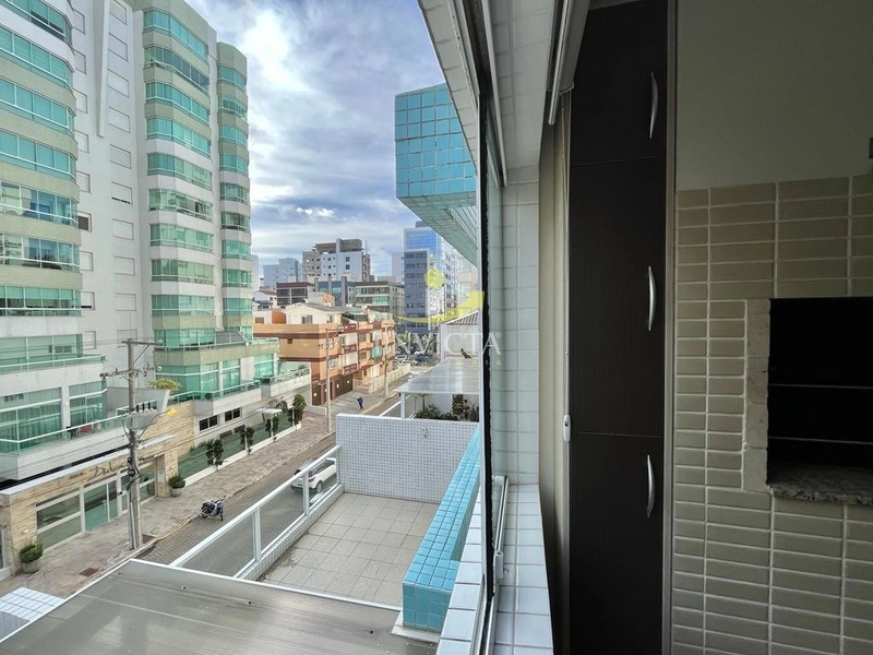 Lindo apartamento 2 dormitórios próximo ao mar: 2ª foto da galeria de imagens do imóvel