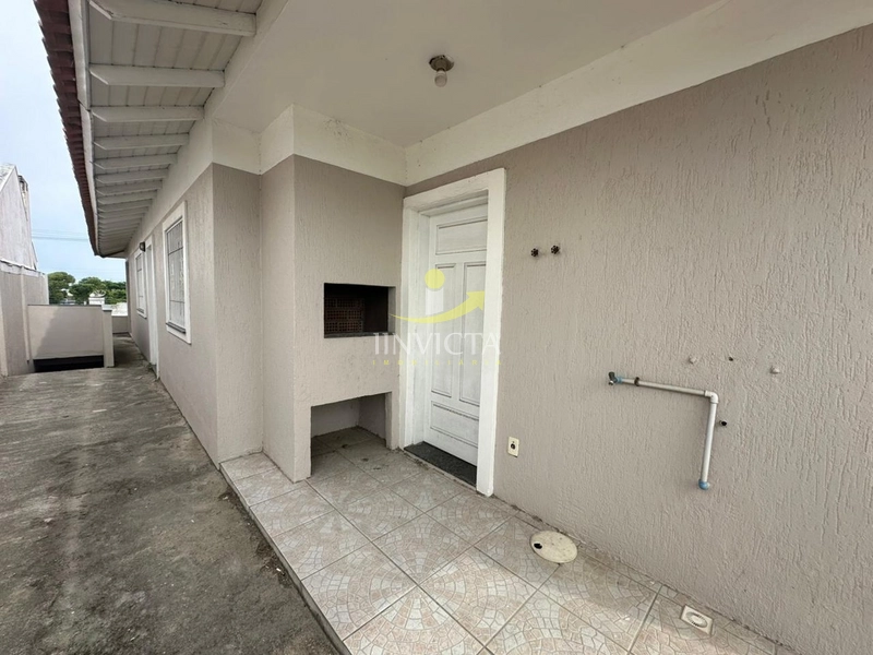 Casa disponível para locação anual no bairro Araçá.: 7ª foto da galeria de imagens do imóvel