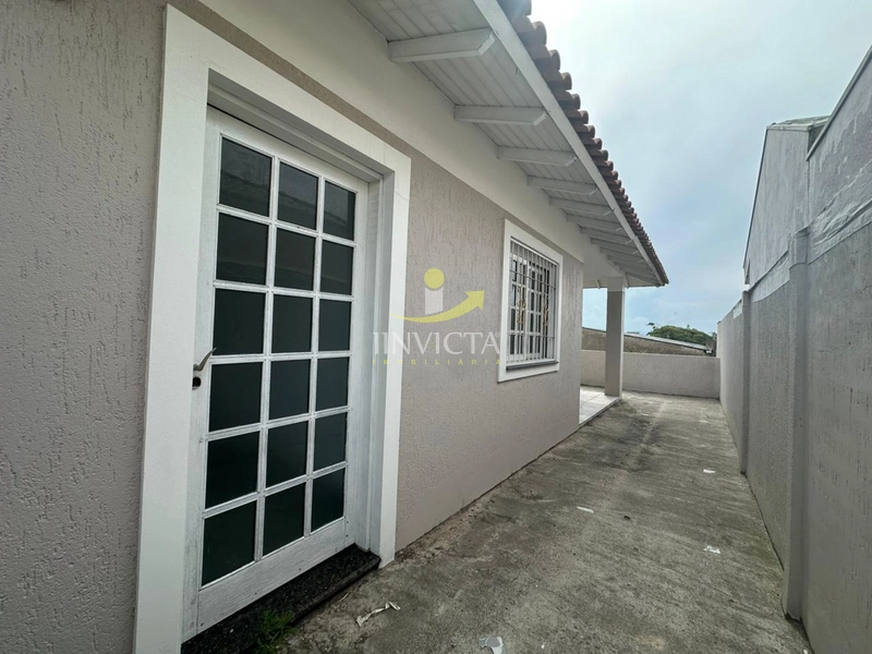 Casa disponível para locação anual no bairro Araçá.: 6ª foto da galeria de imagens do imóvel