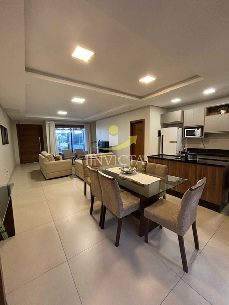 Sobrado no bairro Araçá disponível para locação anual.: 6ª foto da galeria de imagens do imóvel