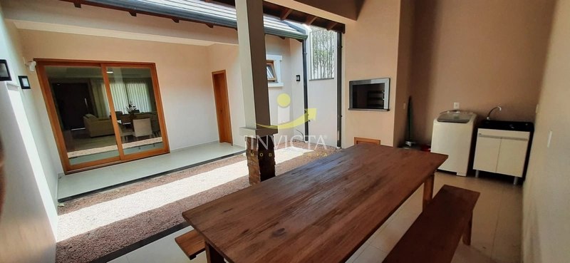 Sobrado no bairro Araçá disponível para locação anual.: 27ª foto da galeria de imagens do imóvel