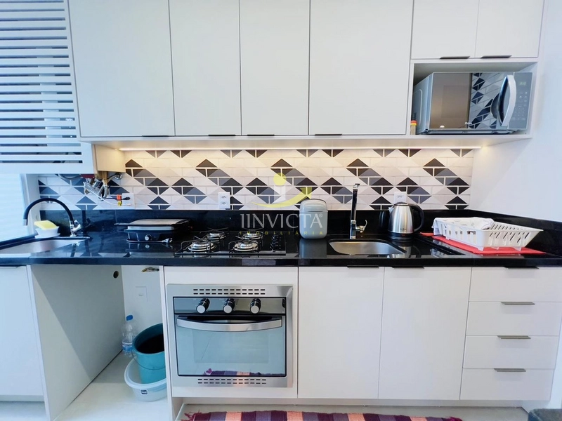 VISTA ETERNA MAR!MOBILIADO E DECORADO! 2 SUÍTES, EDIFÍCIO COM ROOFTOP!: 7ª foto da galeria de imagens do imóvel