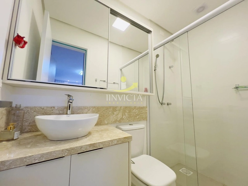 VISTA ETERNA MAR!MOBILIADO E DECORADO! 2 SUÍTES, EDIFÍCIO COM ROOFTOP!: 15ª foto da galeria de imagens do imóvel