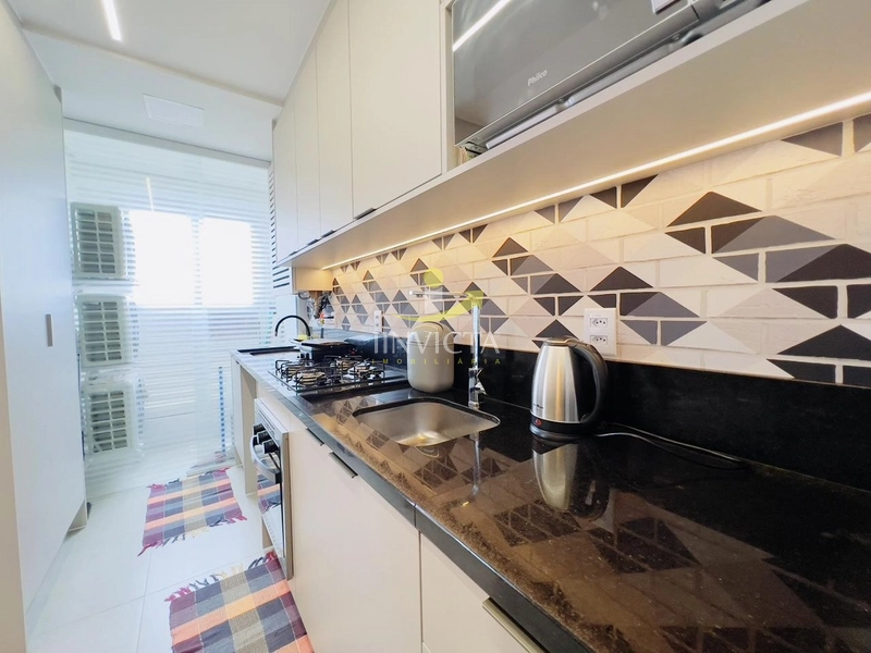 VISTA ETERNA MAR!MOBILIADO E DECORADO! 2 SUÍTES, EDIFÍCIO COM ROOFTOP!: 8ª foto da galeria de imagens do imóvel