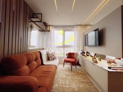 VISTA ETERNA MAR!MOBILIADO E DECORADO! 2 SUÍTES, EDIFÍCIO COM ROOFTOP!: 2ª foto da galeria de imagens do imóvel