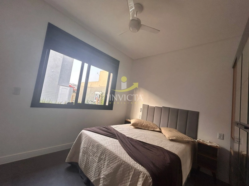 Casa com 4 suítes disponível para locação anual.: 15ª foto da galeria de imagens do imóvel