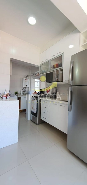Apartamento de 2 dormitórios disponível para locação anual.: 4ª foto da galeria de imagens do imóvel