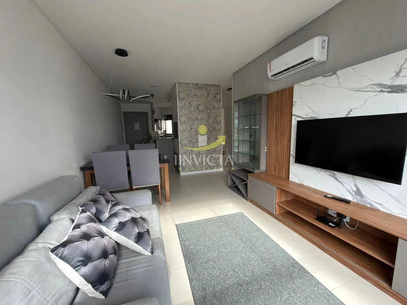 Apartamento de 2 dormitórios disponível para locação anual.: 1ª foto da galeria de imagens do imóvel