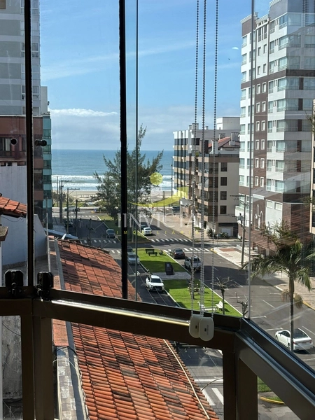 AMPLO 3 DORMITÓRIOS NO CRNTRO NA AVENIDA POTY PRÓXIMO AO MAR!!!!!: 2ª foto da galeria de imagens do imóvel