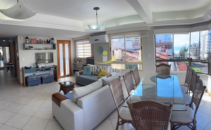 AMPLO 3 DORMITÓRIOS NO CRNTRO NA AVENIDA POTY PRÓXIMO AO MAR!!!!!: 10ª foto da galeria de imagens do imóvel