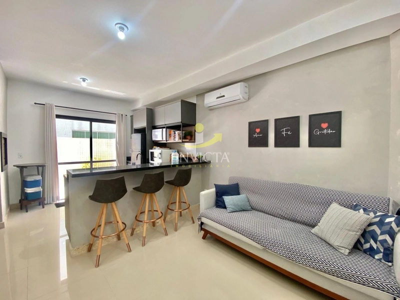 Apartamento de 2 dormitórios com terraço disponível para locação anual: 2ª foto da galeria de imagens do imóvel