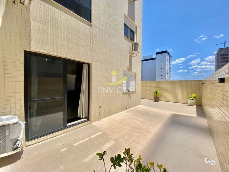 Apartamento de 2 dormitórios com terraço disponível para locação anual: 17ª foto da galeria de imagens do imóvel