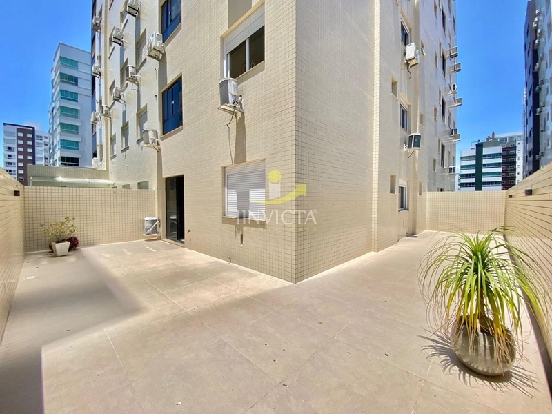 Apartamento de 2 dormitórios com terraço disponível para locação anual: 19ª foto da galeria de imagens do imóvel