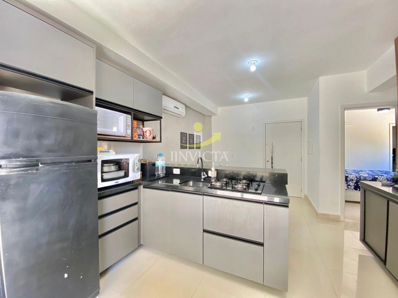 Apartamento de 2 dormitórios com terraço disponível para locação anual: 7ª foto da galeria de imagens do imóvel