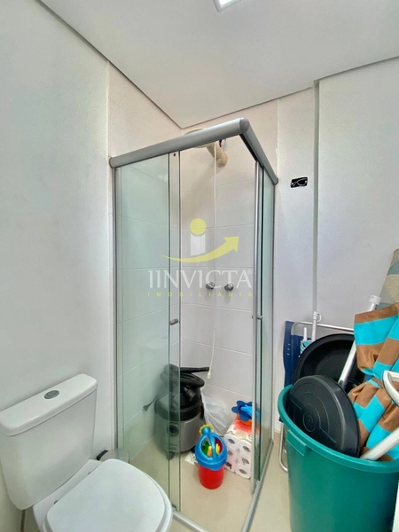 Apartamento de 2 dormitórios com terraço disponível para locação anual: 16ª foto da galeria de imagens do imóvel