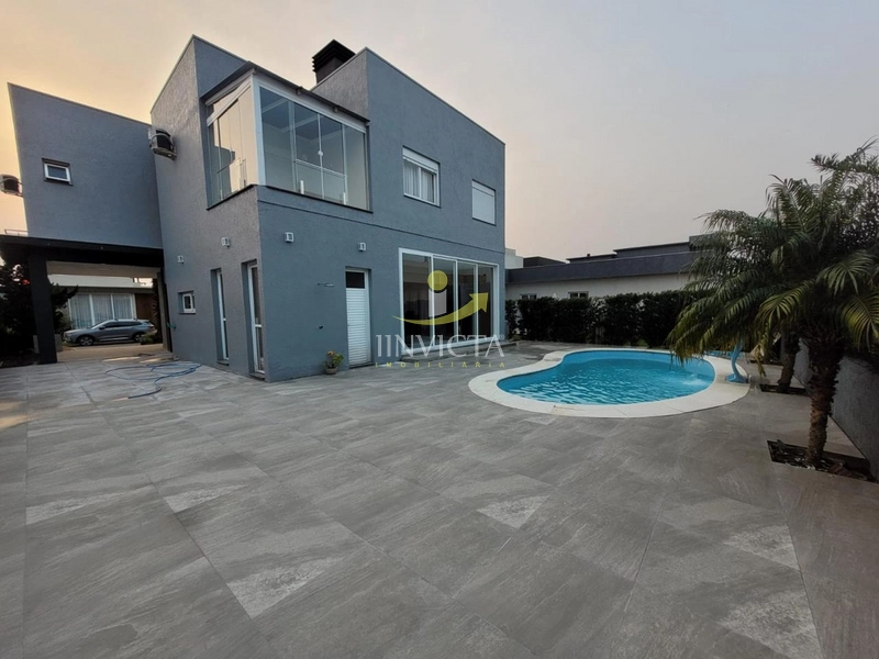 Casa em Condomínio Fechado - Locação Anual: 1ª foto da galeria de imagens do imóvel