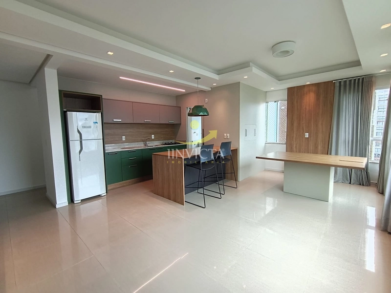 Apartamento de 02 dormitórios disponível para locação anual.: 2ª foto da galeria de imagens do imóvel