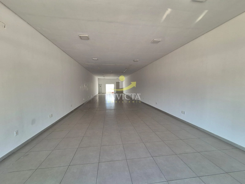 Loja disponível para locação anual.: 9ª foto da galeria de imagens do imóvel