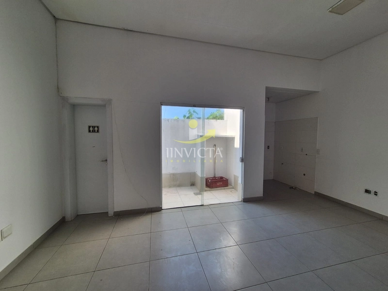 Loja disponível para locação anual.: 4ª foto da galeria de imagens do imóvel