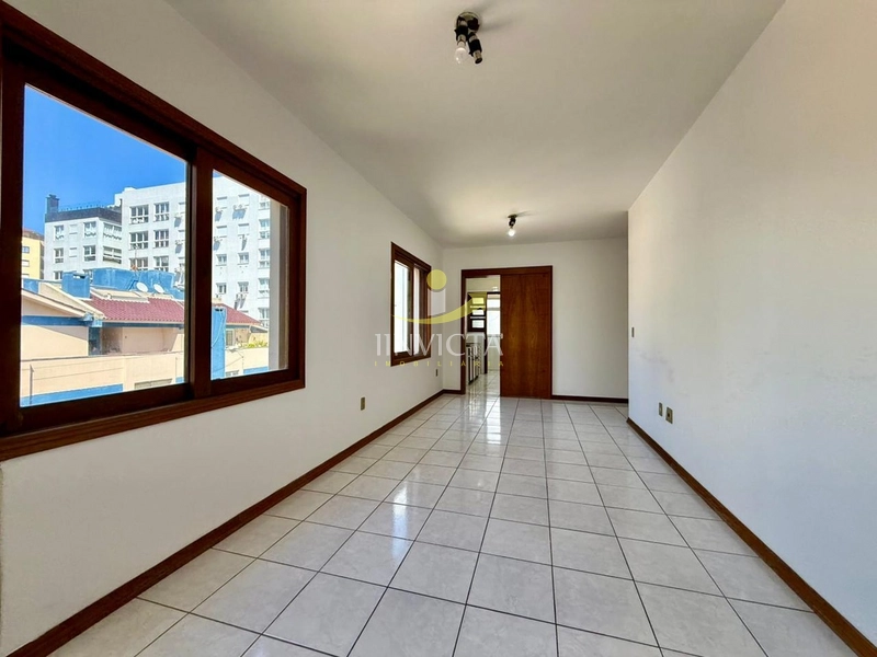 APARTAMENTO 2 DORM COM BOX ILUMINADO: 13ª foto da galeria de imagens do imóvel