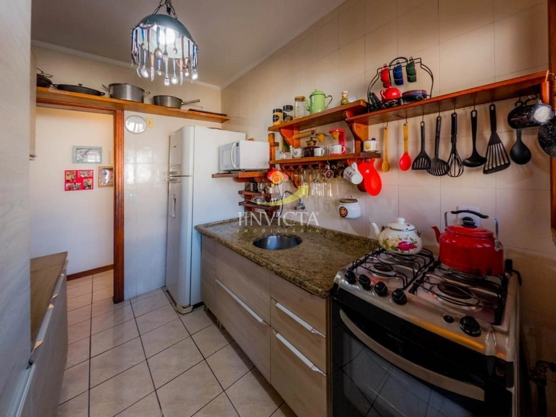 Edifício Tânia  CENTRO frente com SACADA fechada: 15ª foto da galeria de imagens do imóvel