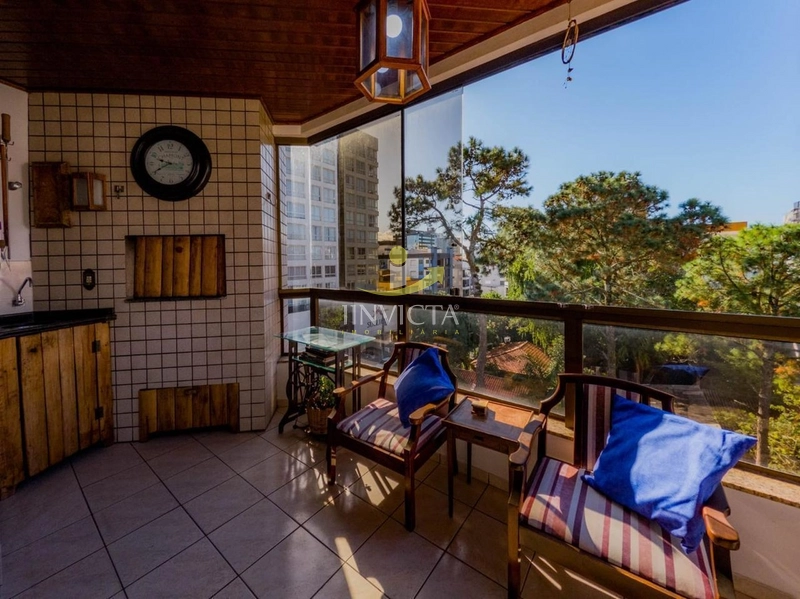 Edifício Tânia  CENTRO frente com SACADA fechada: 1ª foto da galeria de imagens do imóvel