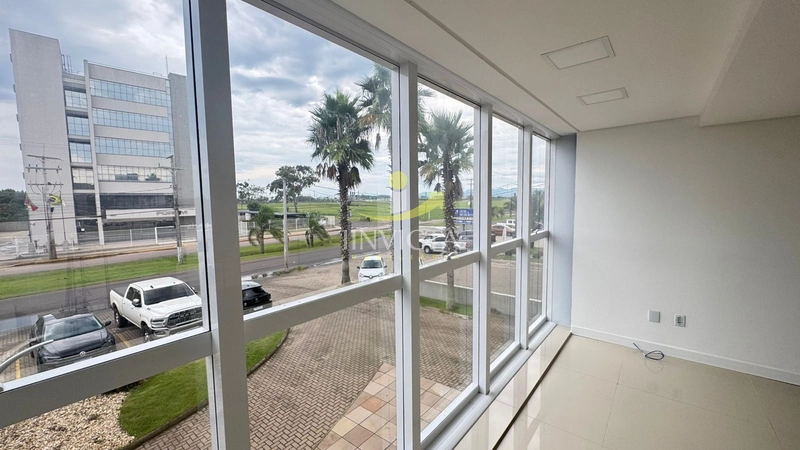 LOJA COMERCIAL NA AV. CENTRAL À VENDA!!!: 13ª foto da galeria de imagens do imóvel