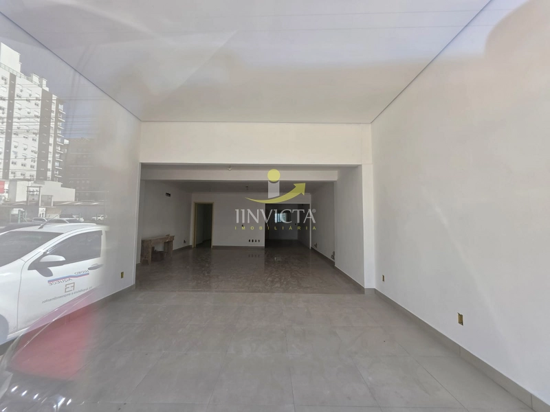 Loja disponível para locação anual na Avenida Paraguassú.: 1ª foto da galeria de imagens do imóvel