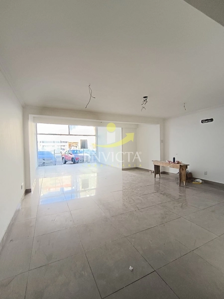 Loja disponível para locação anual na Avenida Paraguassú.: 1ª foto da galeria de imagens do imóvel