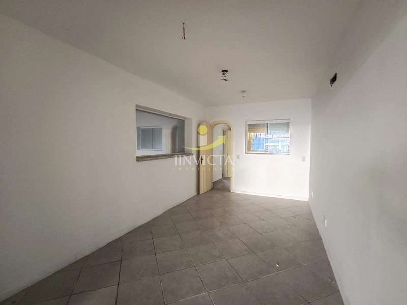 Loja disponível para locação anual na Avenida Paraguassú.: 2ª foto da galeria de imagens do imóvel