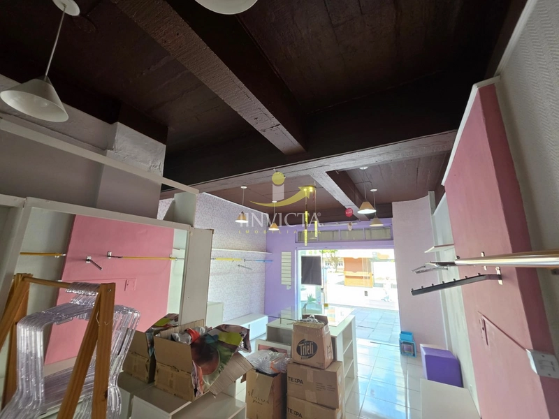 Loja no Centro de Capão da Canoa - locação anual: 6ª foto da galeria de imagens do imóvel