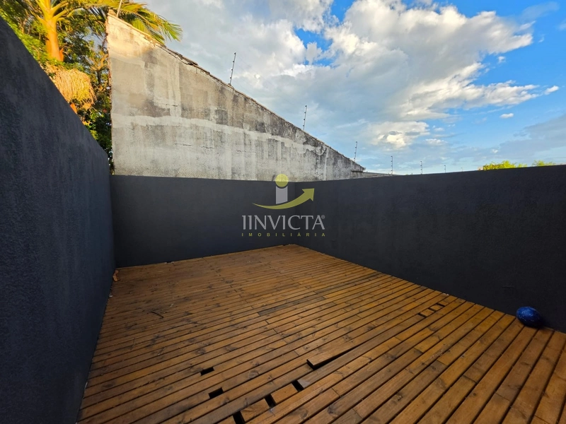 Loja disponível para locação anual em Atlântida.: 18ª foto da galeria de imagens do imóvel