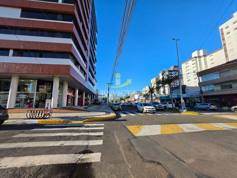 Loja disponível para locação anual na Avenida Paraguassú.: 7ª foto da galeria de imagens do imóvel