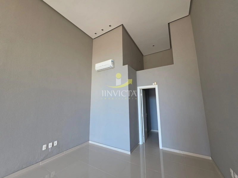 Loja disponível para locação anual na Avenida Paraguassú.: 4ª foto da galeria de imagens do imóvel