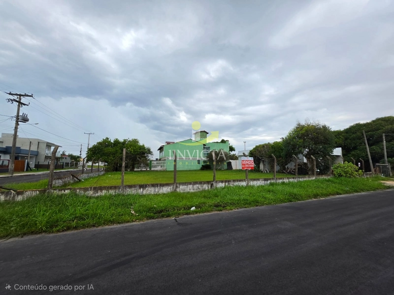 Ótimo Terreno em Bairro: 1ª foto da galeria de imagens do imóvel