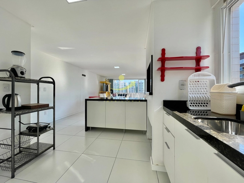 EXCELENTE 3 SUITES SENDO UMA AMERICANA, SEMI-MOBIIADO COM VISTA PRAÇA!: 12ª foto da galeria de imagens do imóvel