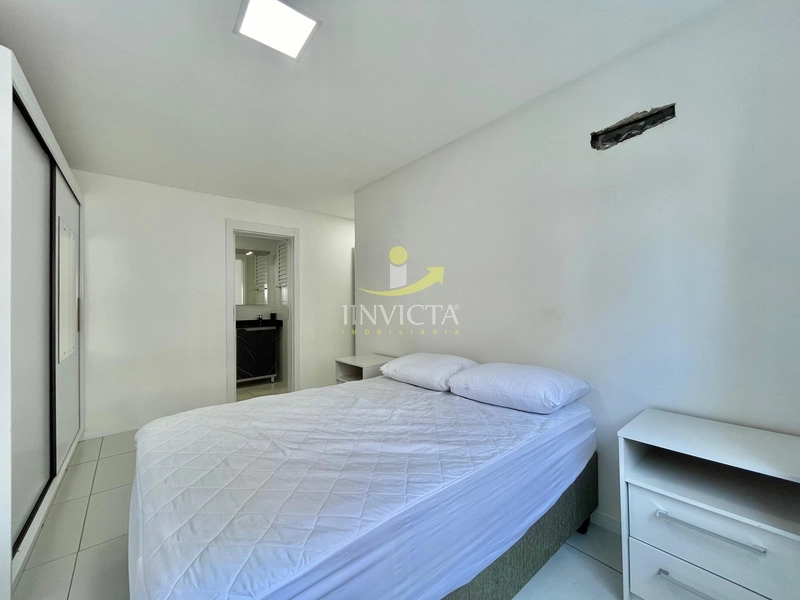 EXCELENTE 3 SUITES SENDO UMA AMERICANA, SEMI-MOBIIADO COM VISTA PRAÇA!: 23ª foto da galeria de imagens do imóvel