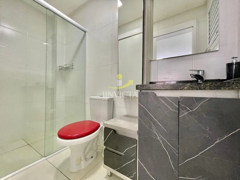 EXCELENTE 3 SUITES SENDO UMA AMERICANA, SEMI-MOBIIADO COM VISTA PRAÇA!: 24ª foto da galeria de imagens do imóvel