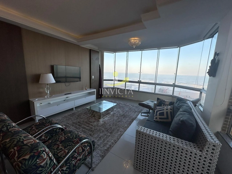 Belíssimo apartamento com vista para o mar: 7ª foto da galeria de imagens do imóvel