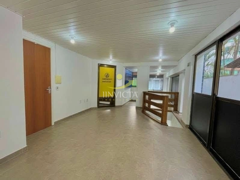 Loja disponível para locação anual no centro.: 4ª foto da galeria de imagens do imóvel