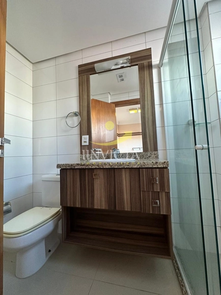 Apartamento na Beira Mar disponível para locação anual.: 8ª foto da galeria de imagens do imóvel