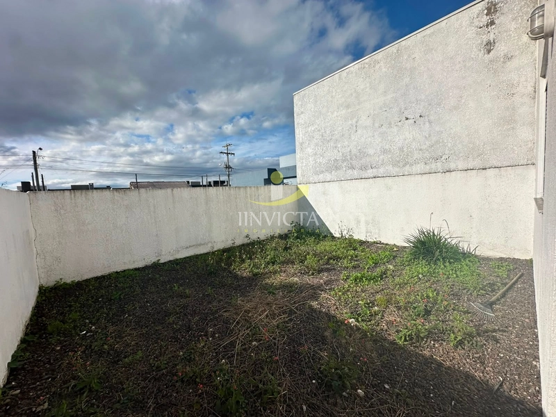 Casa 02 dormitórios disponível para aluguel anual.: 9ª foto da galeria de imagens do imóvel