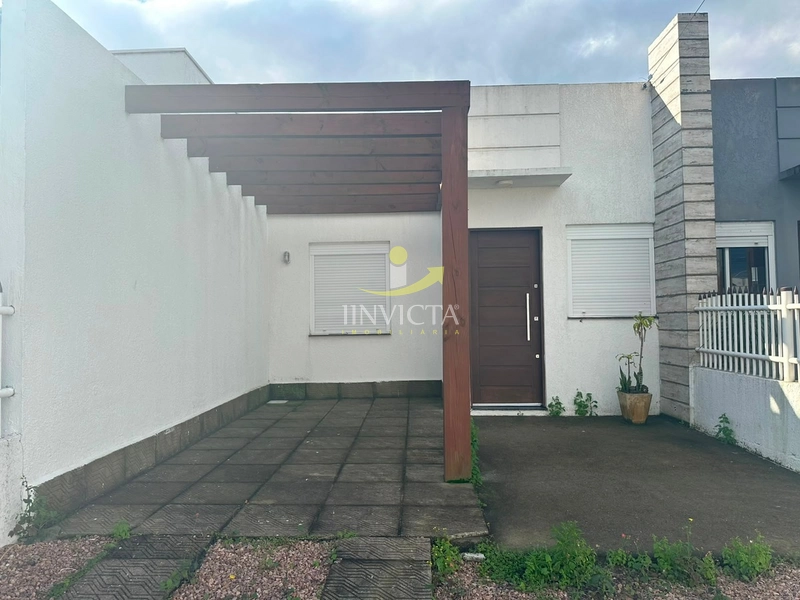 Casa 02 dormitórios disponível para aluguel anual.: 1ª foto da galeria de imagens do imóvel