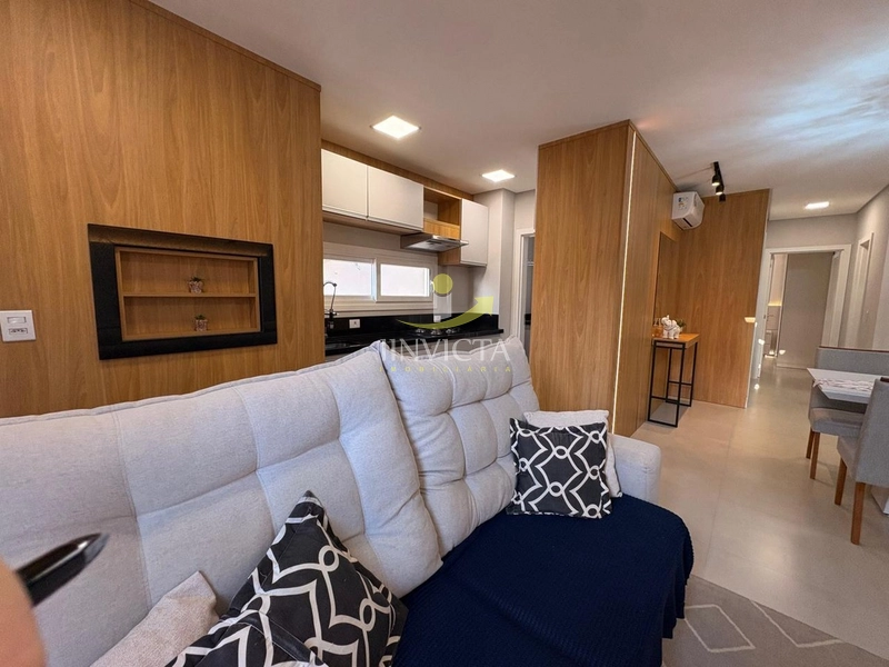 APARTAMENTO NOVO MOBILIADO 3 QUADRAS DO MAR - ZONA NOVA: 1ª foto da galeria de imagens do imóvel