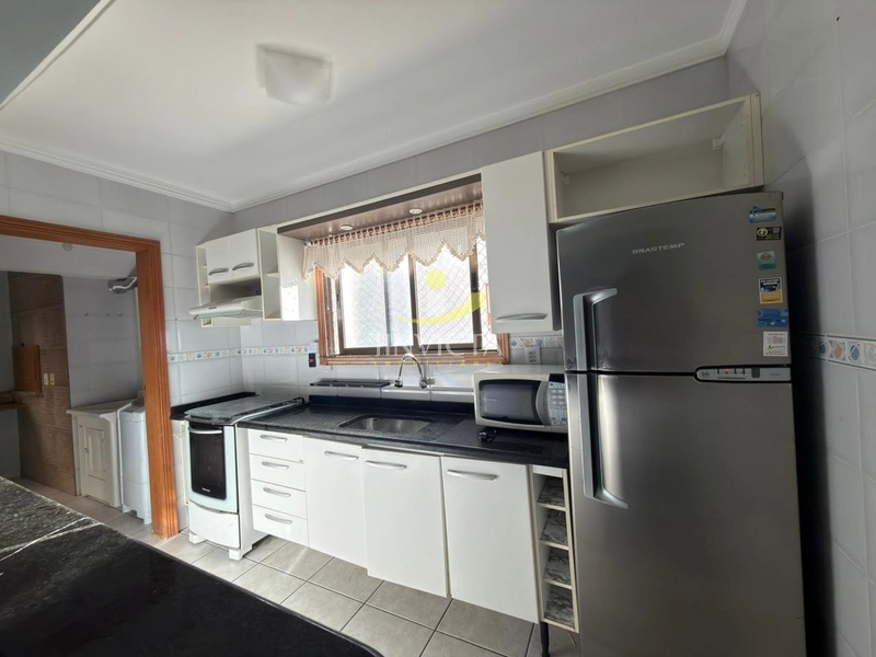 Apartamento de 02 dormitórios disponível para locação anual.: 9ª foto da galeria de imagens do imóvel