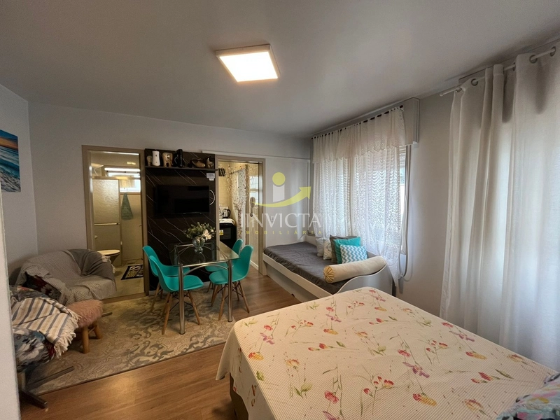 EXCELENTE LOFT, MOBILIADO, NO CENTRO, A POUCOS METROS DAS PRAÇAS: 9ª foto da galeria de imagens do imóvel