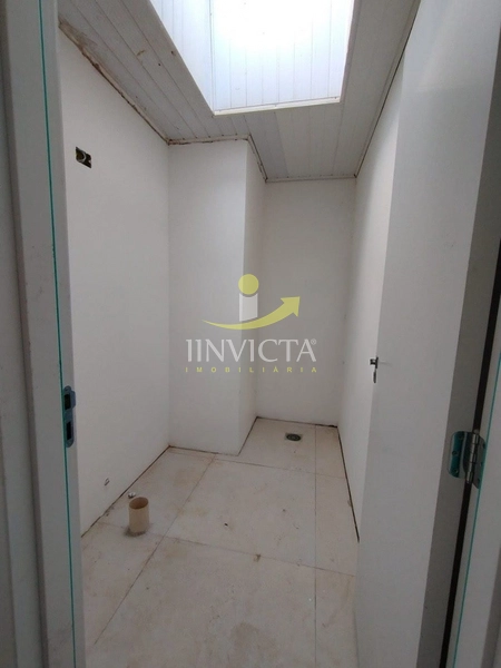 Loja disponível para aluguel anual na Avenida Central.: 4ª foto da galeria de imagens do imóvel